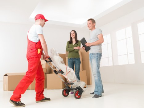 Household removal service for flats and family homes in Richmond upon Thames